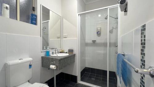 Sussex Inlet Hotel | Jopen Motel Unit 5