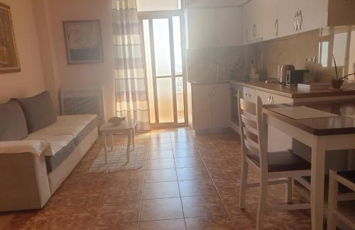 Durres Apartment | Jozi Kaiser Apartment 4