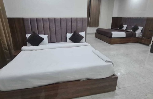 Tapovan Hotel | JSR Hotels