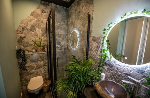 Plaine Centre Ville Apartment | JUNGLE ROOM évadez vous cosy luxe gare autoroute