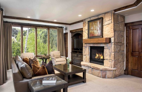 Deer Valley Hotel | Junior King Suite 1 Bedroom Hotel Room by RedAwning