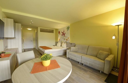 Drobollach am Faakersee Bed & Breakfast | Junior Suite mit Seeblick Typ A1 - Seepark Drobollach