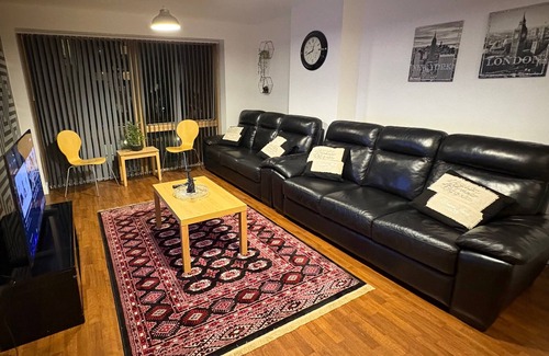 The Westside Apartment | Jupiter Building 2 Bedroom Apartment Birmingham