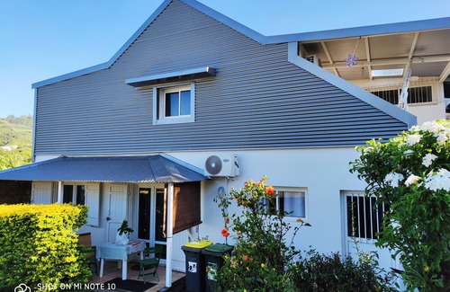 Petite-ÃŽle Apartment | Just like home Comfortable accommodation close to the city center