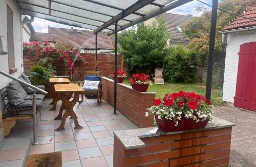 Steinkirchen Apartment | Kahnstübchen Mit NEUEM Innenhof Garten