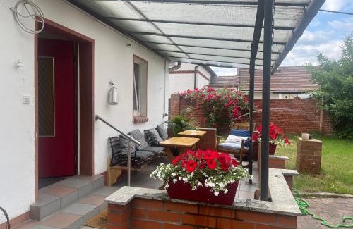 Steinkirchen Apartment | Kahnstübchen Mit NEUEM Innenhof Garten