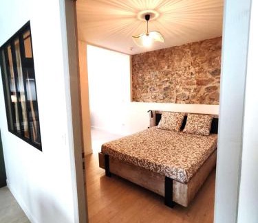 Le Bourg Apartment | Kalipay - 7 min à pied des Grands Buffets