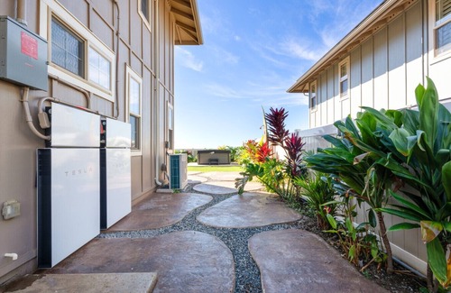 Makaha Valley Apartment | Kalo Homes - Makaha`s Hidden Gem