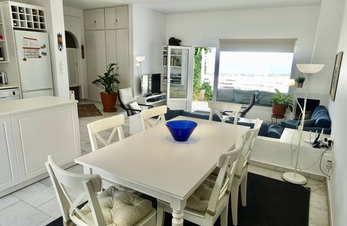 Naxos Villa | Kamari Villa-M: amazing views! with private swimming pool & outdoor spa-Jacuzzi