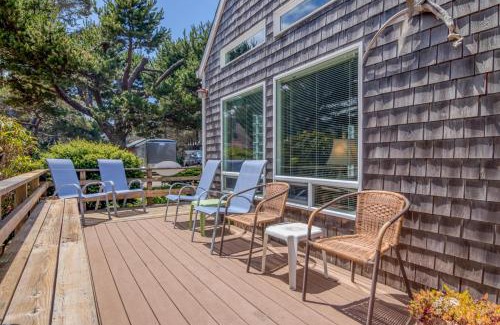 Neskowin House | Kamis Beach House - Meredith Lodging