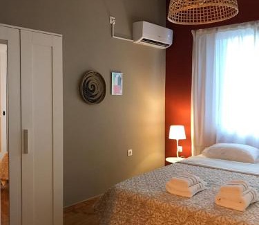 Exarhia Apartment | Kanigos 3 BR VIEW Center of Athens