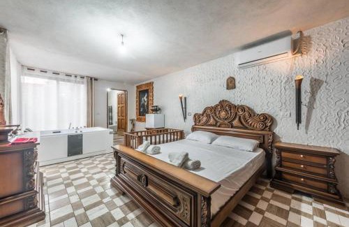 Shkoder House | “Kanuni” - Authentic Albanian House