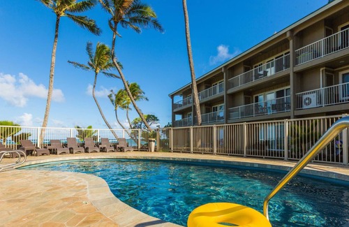 Kapaa Condo | Kapaa 2BR Ground floor, Ocean Breeze Condo with pool! (112-2)
