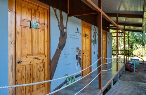 Uvita House | Karandi Hostel