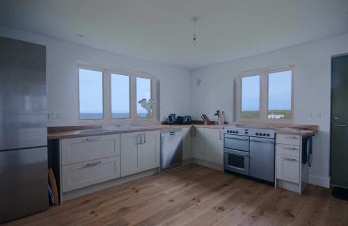 Crantock House | Kareena