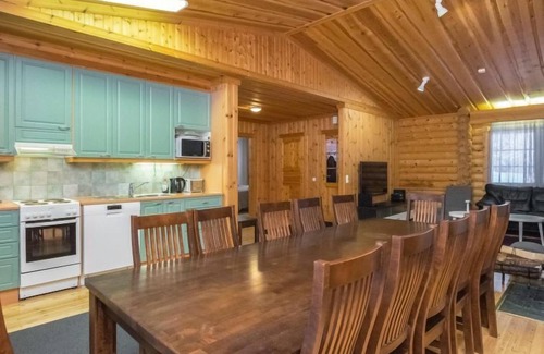 Tormanmaki House | Karhunpesä B by Interhome