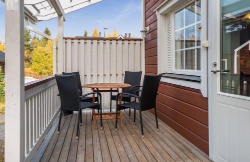 Tahkovuori House | Karitahko A 8 by Interhome