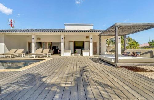 Belnem Villa | Kas Kaprikornio with Lovely Cooling Private Pool