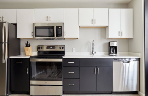 Downtown Detroit Apartment | Kasa Cadillac Square Detroit