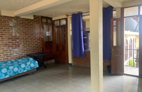 Quetzaltenango Hostel | Kasa Kiwi Hostel & Travel Agency