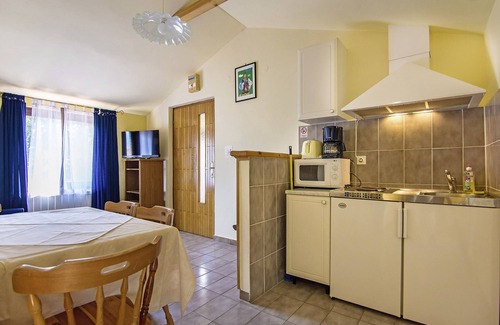 Martinski Apartment | Kastel Pineta in Sveti Martin - 1 Appartement für 4 Personen Typ A2 AP2