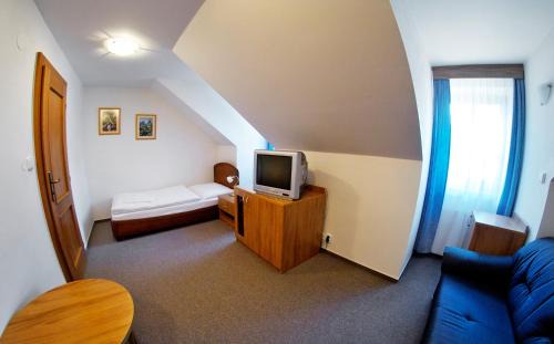 Lucivna Hotel | Kastiel Lucivna