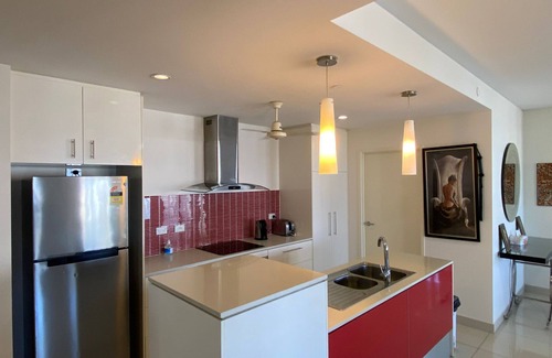 Darwin City Centre Apartment | Katara on Smith