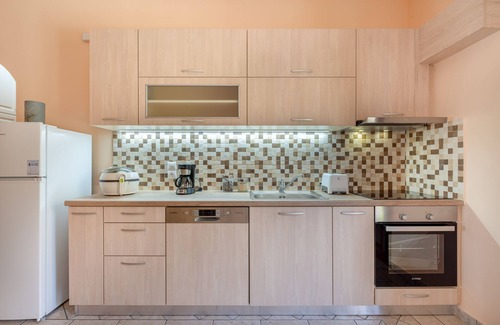 Kefalonia Apartment | Katerina's cozy mountain view apartment