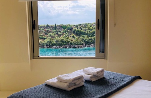 Lefktron Villa | Katikies Manis Suites