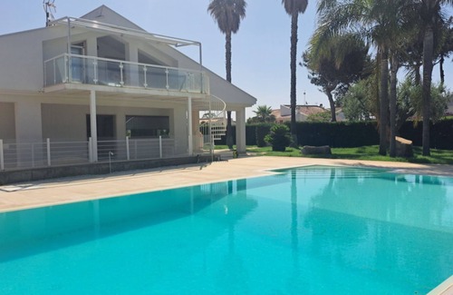 Caucana-finaiti-casuzze-finaiti Nord Apartment | Kaukana Seaside Flat with Shared Swimming Pool