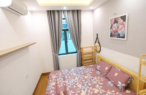 Huong Thuy Hotel | KenPi House - Nguyên Căn