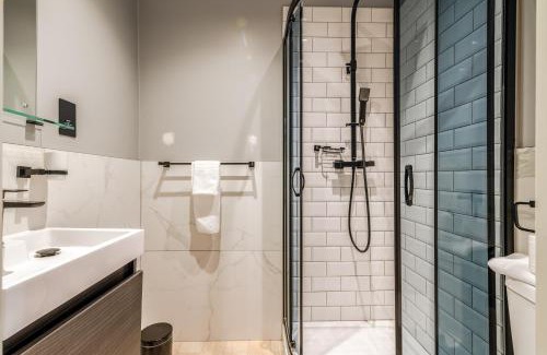 Earl's Court Apartment | Kensington Rooms - Philbeach Gardens