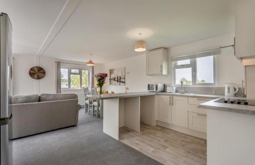 Welney House | Kestrel Lodge