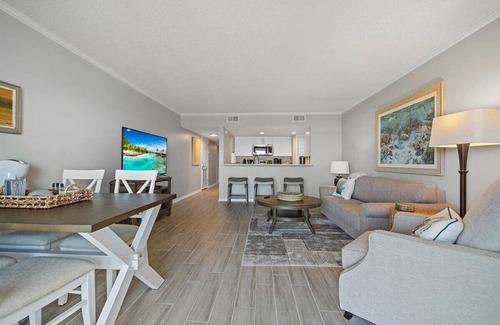 Fernandina Beach Condo | Ketch the Sunrise! Oceanfront Condo w/Pool