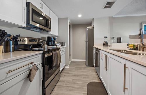 Fernandina Beach Condo | Ketch the Sunrise! Oceanfront Condo w/Pool