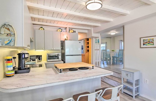 Key Largo Village House | Key Largo Home w/Dock & Private Beach Access
