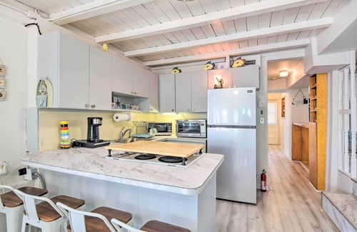 Key Largo Village House | Key Largo Home w/Dock & Private Beach Access