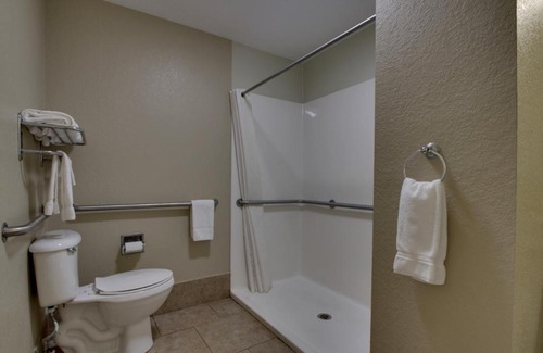 Millbrook Hotel | Key West Inn - Millbrook