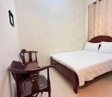Binh Tan Hotel | khách sạn Hồng Tâm