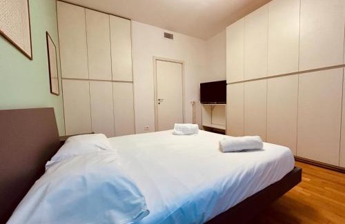 Downtown Apartment | Kibilù - Via Medaglie D'Oro Centro Città con Parcheggio