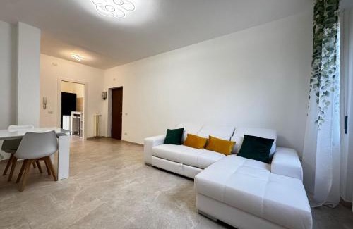 Gallaratese Apartment | Kibilu - Via Sem Benelli
