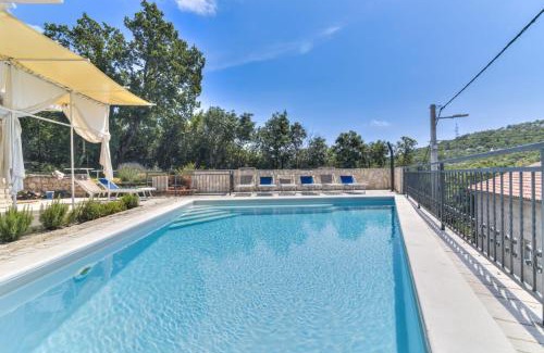 Krizisce House | Kika's Home