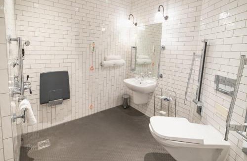 Manchester City Centre Hotel | Kimpton Clocktower by IHG