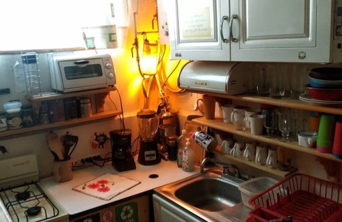Escandon Apartment | King-size-room in Cozy Shared Apt., 2 Blocks From Condesa