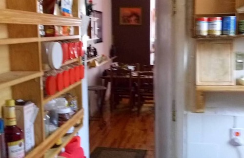 Escandon Apartment | King-size-room in Cozy Shared Apt., 2 Blocks From Condesa