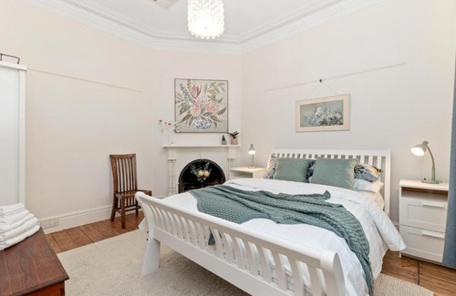East Fremantle House | KING44 - King Charming