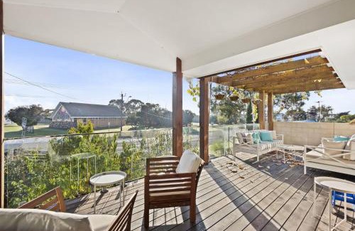 Portarlington House | Kingfisher Beach House