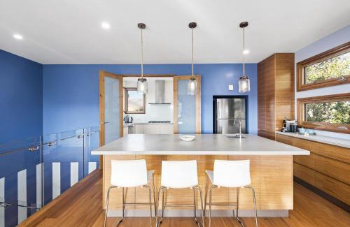 Portarlington House | Kingfisher Beach House