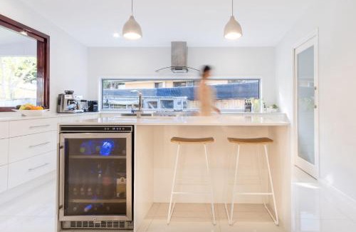 Caloundra House | Kings Beach Home with Pool and Putt Putt