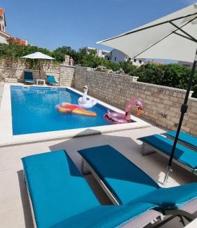 Novalja Apartment | Kings Landing